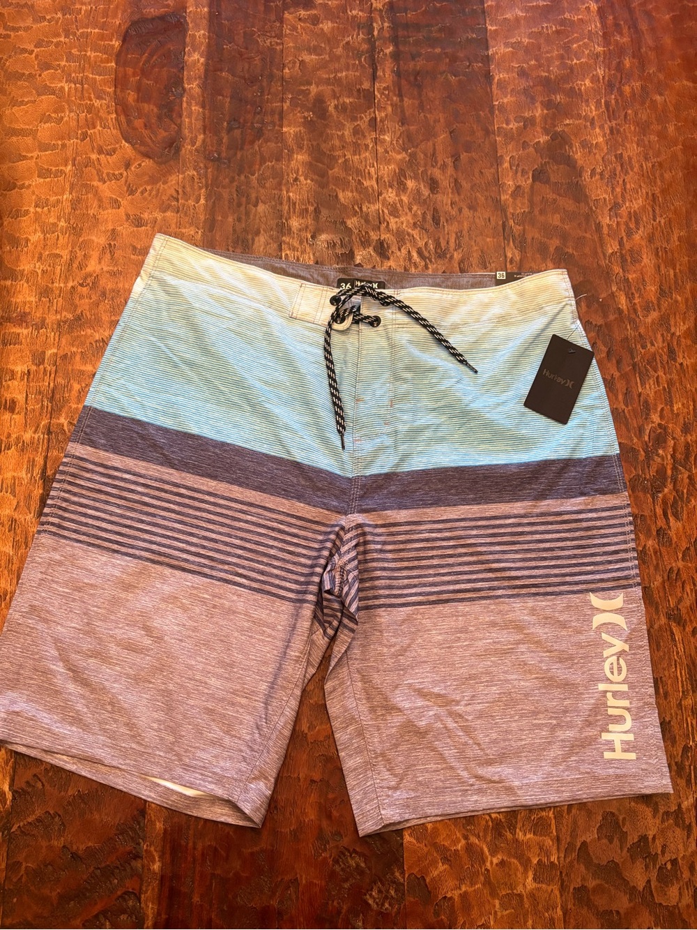 NWT Hurley Men's Size 36 Teal and Gray Striped Boardshorts